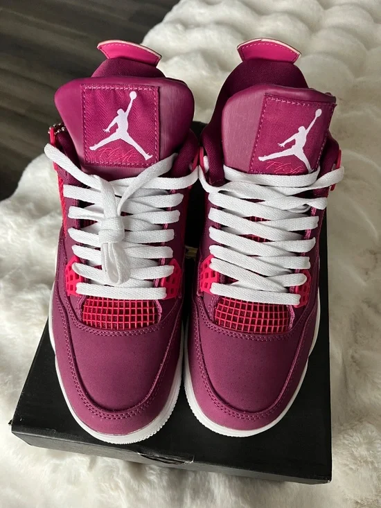 Air Jordan 4 Retro - Picture 4 of 4